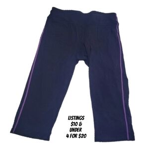 Fila Leggings Size Small Capri Stripe Workout Athleisure Athletic Loungewear